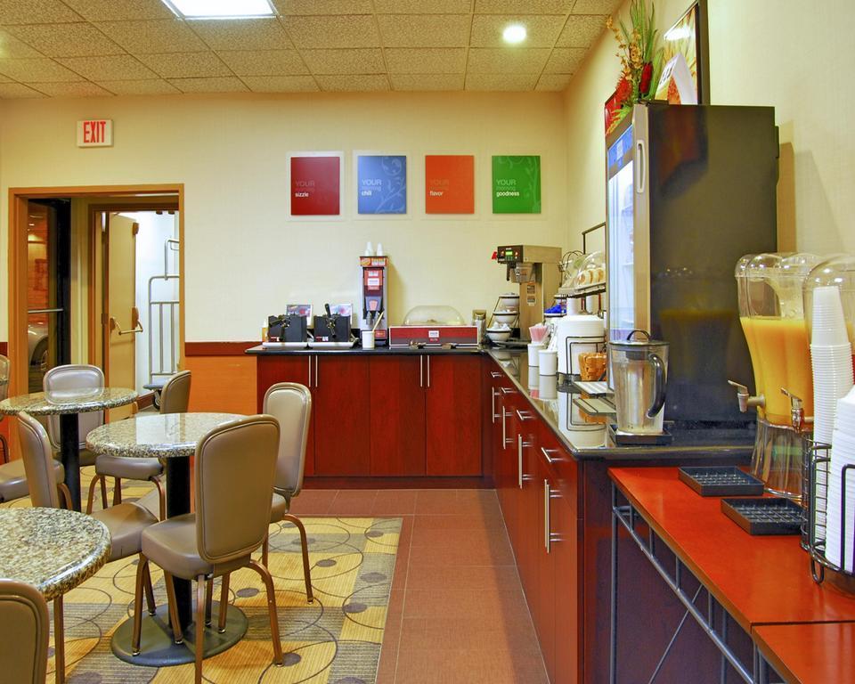 Red Roof Inn Pittsburgh - Mcknight Rd McCandless Township Dış mekan fotoğraf